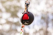 Load image into Gallery viewer, Silicone Ball Holder