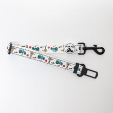 Load image into Gallery viewer, Car Restraint: FARM