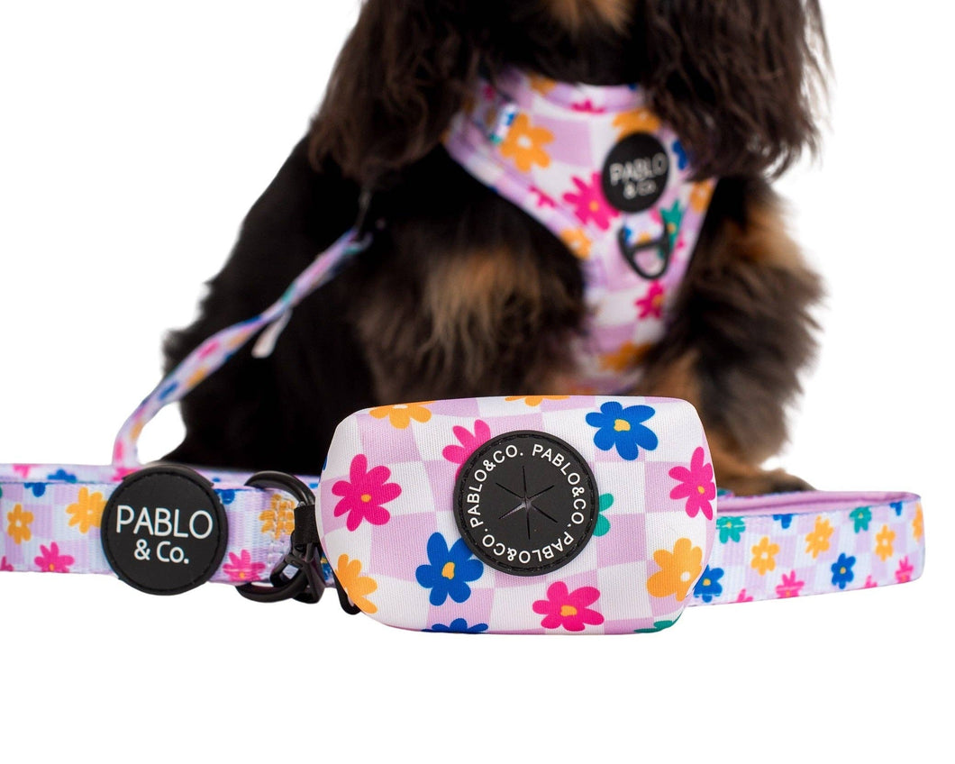 Pablo & Co. Boutique - Delightful Daisies - Dog Poop Bag Holder